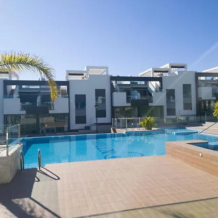 Oasis Beach 8 Top Floor Apartment In Torrevieja Punta Prima Exterior photo